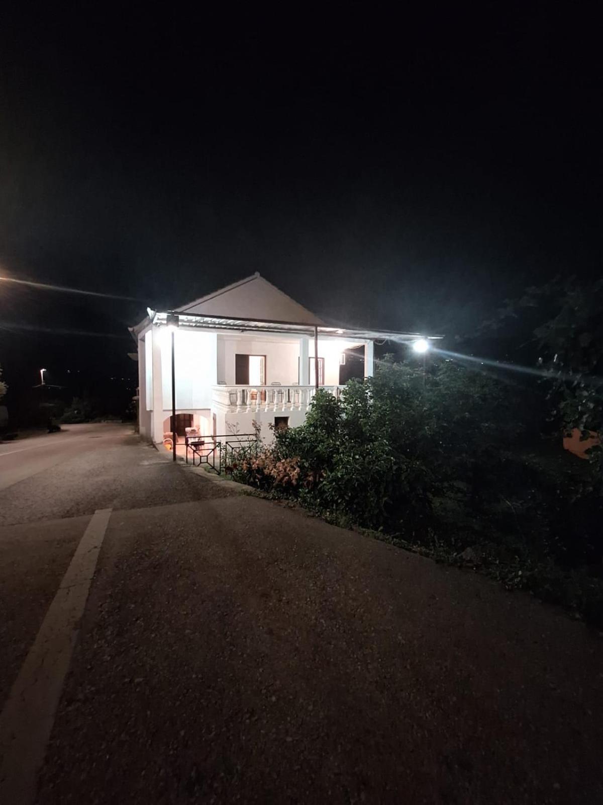 Amma Rooms Gruda Bagian luar foto